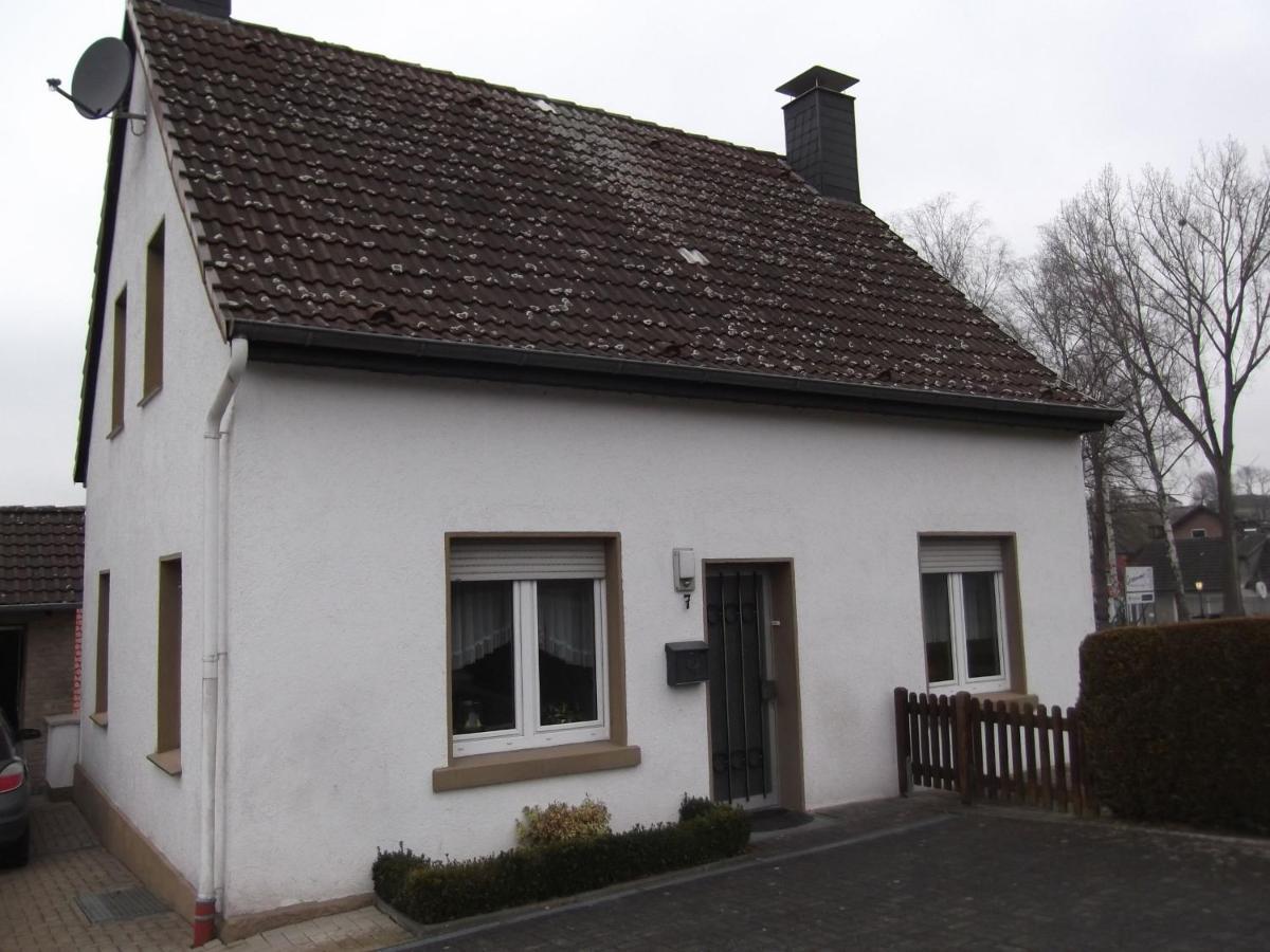 Ferienhaus Und Ferienwohnung Knappstein Möhnesee Zewnętrze zdjęcie